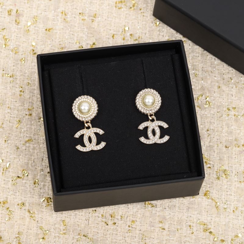 Chanel Earrings - Click Image to Close